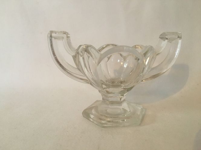 Hovedbilde Saltkar,Pressglass med elegante hanker